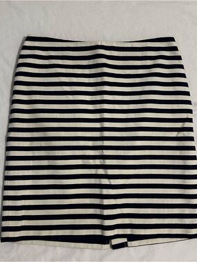 Talbots Women’s Pencil Skirt Size 8P Blue & White Stripe Knee Length Back Zip